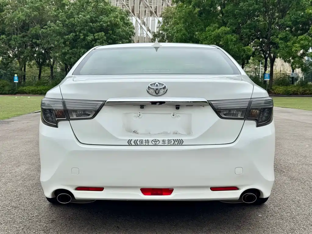 Reiz 2013 2.5V Jingrui Edition
