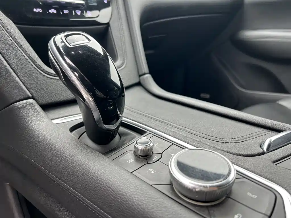 Cadillac XT5 2018 28T AWD Luxury