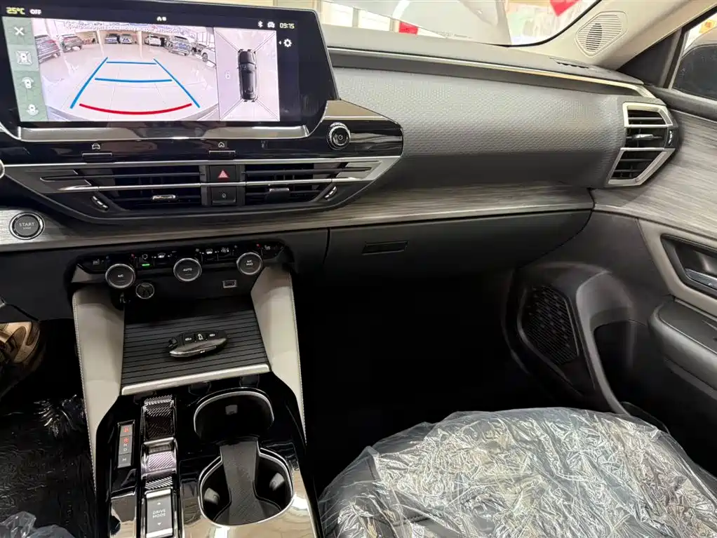 Citroën C5 X 2024 1.6T