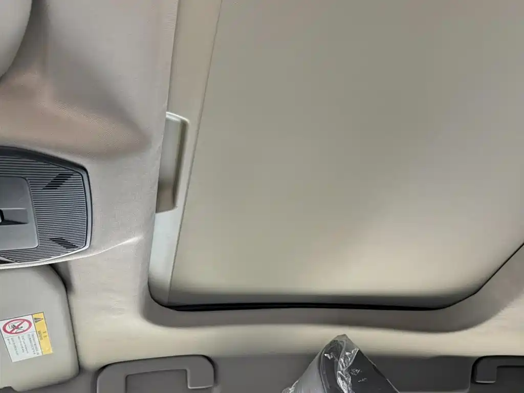 Citroën C5 X 2024 1.6T Shi Bufan