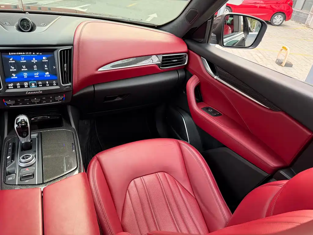 Maserati Levante 2016 3.0T Standard
