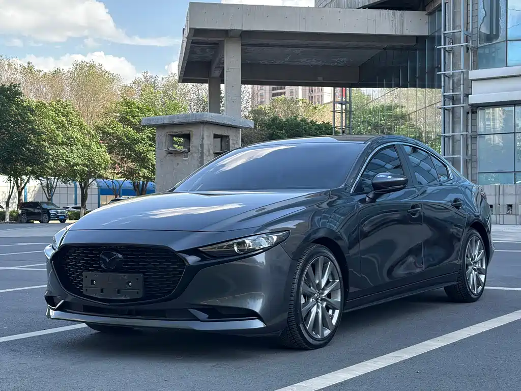 Mazda 3 Axela 2022 2.0L Automatic Zhiya Edition