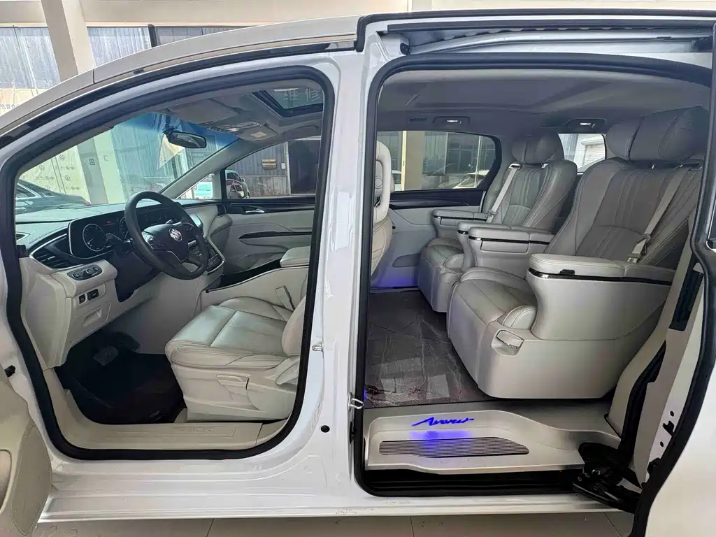 Buick GL8 2023 ES Land Business Comfort Trim