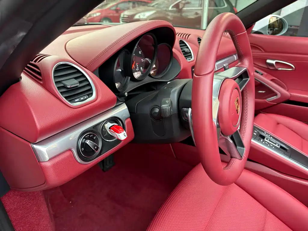 Porsche 718 Boxster 2.0T