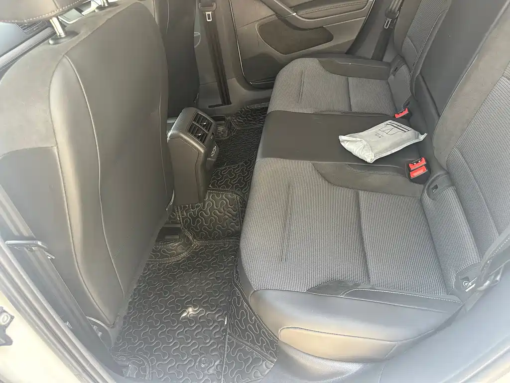 Volkswagen Golf 2019 1.6L Automatic Comfort Edition China V