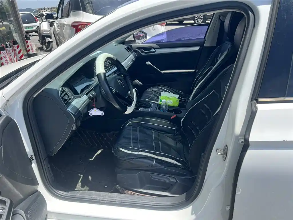 Volkswagen Lamando 2019 230TSI DSG Vision Edition China VI