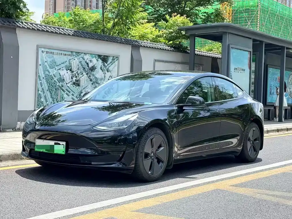 Model 3 2022 Rear-Wheel Drive