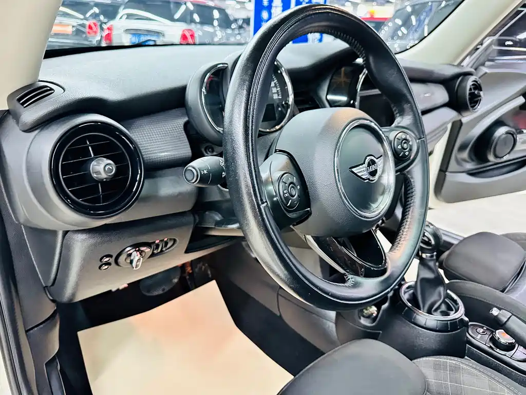 MINI Cooper 2016 1.5T