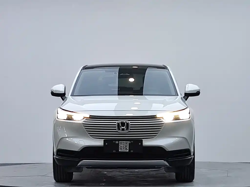 Honda Vezel 2023 1.5L CVT Pioneer Edition