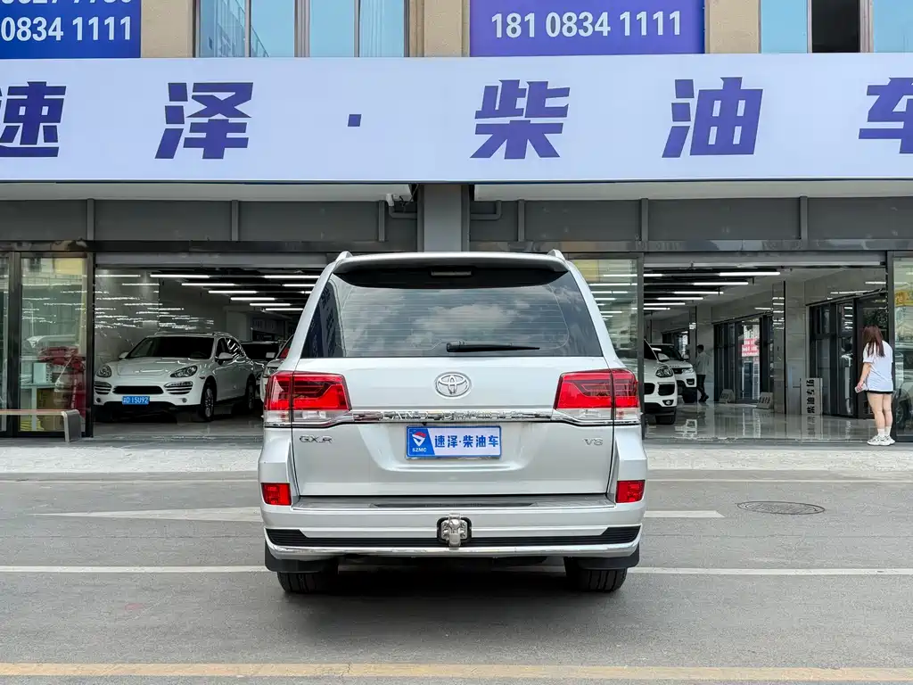 Land Cruiser (Import) 2020 4.5L Diesel Middle East Edition