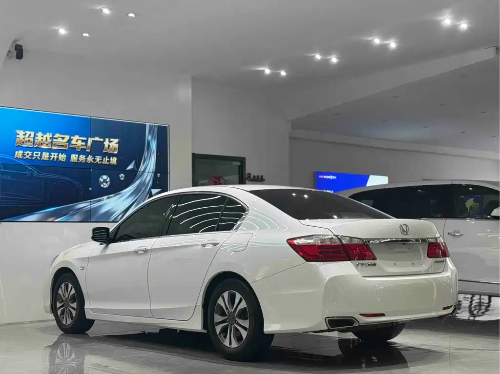Honda Accord 2015 2.0L LX Comfort Edition