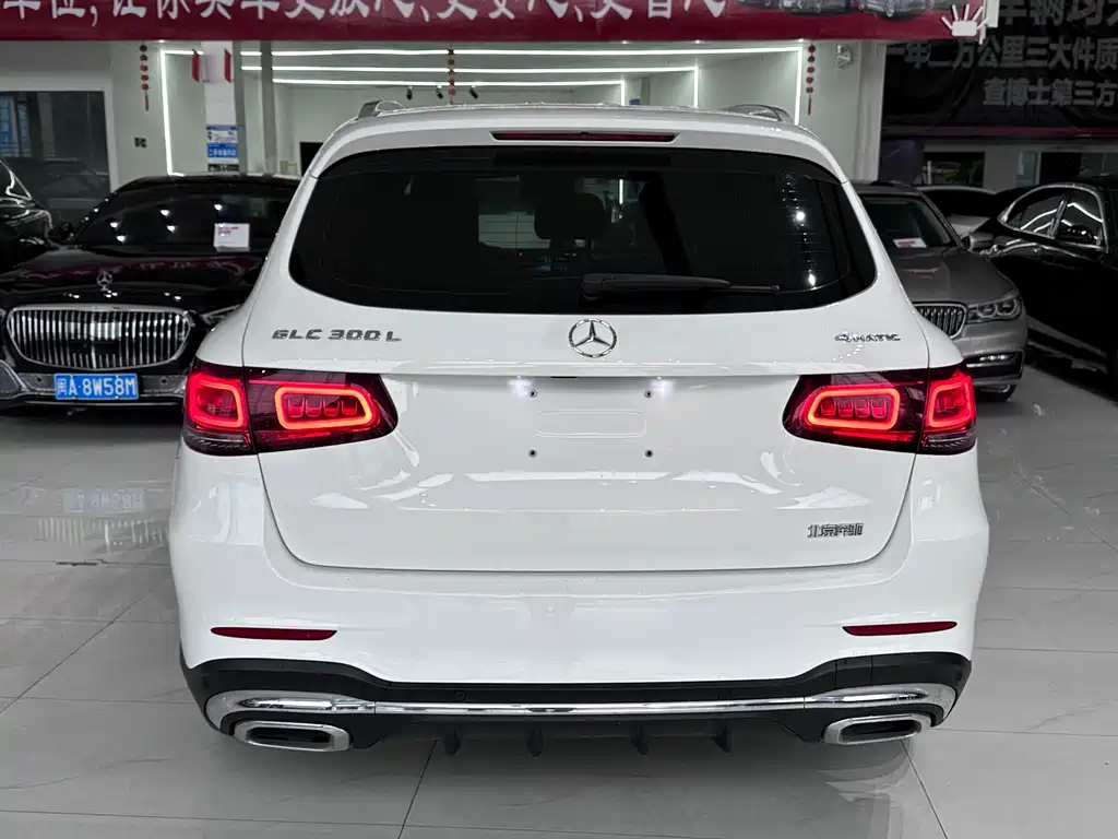 Mercedes-Benz GLC 300 L 4MATIC Luxury 2022