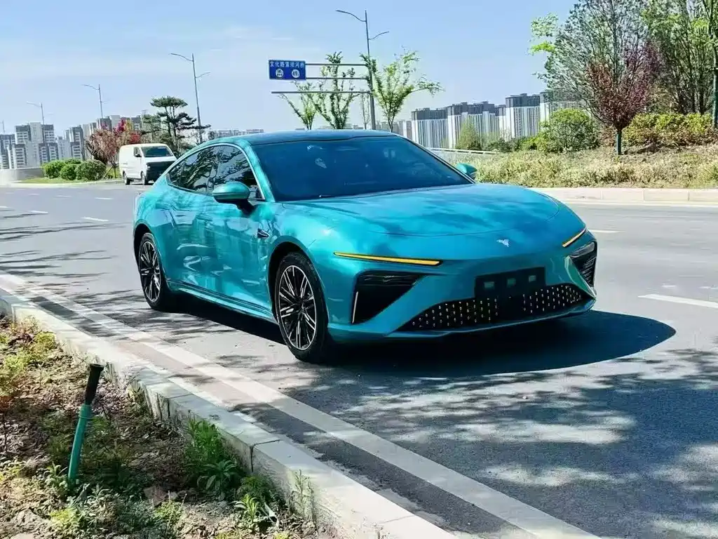 Neta S 2022 EREV 1160km RWD Mid