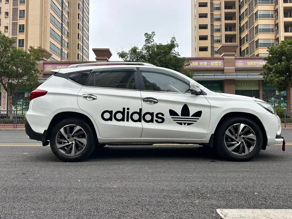 BYD Song 2016 1.5TI Manual Prestige