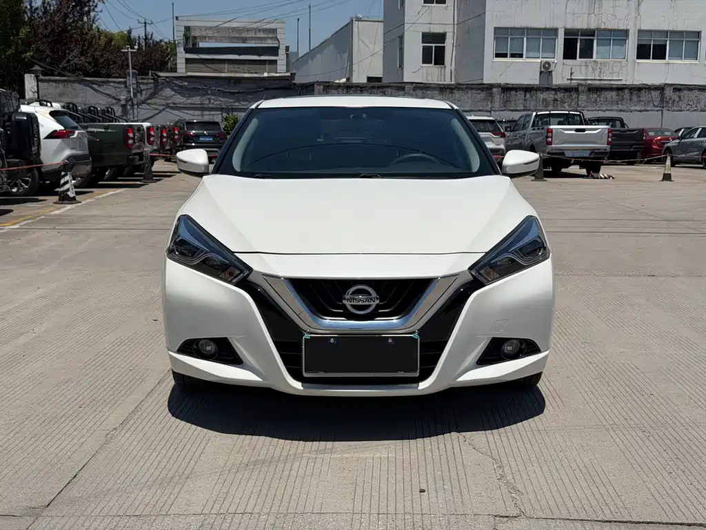Nissan Bluebird 2016 1.6L CVT Zhiku Edition