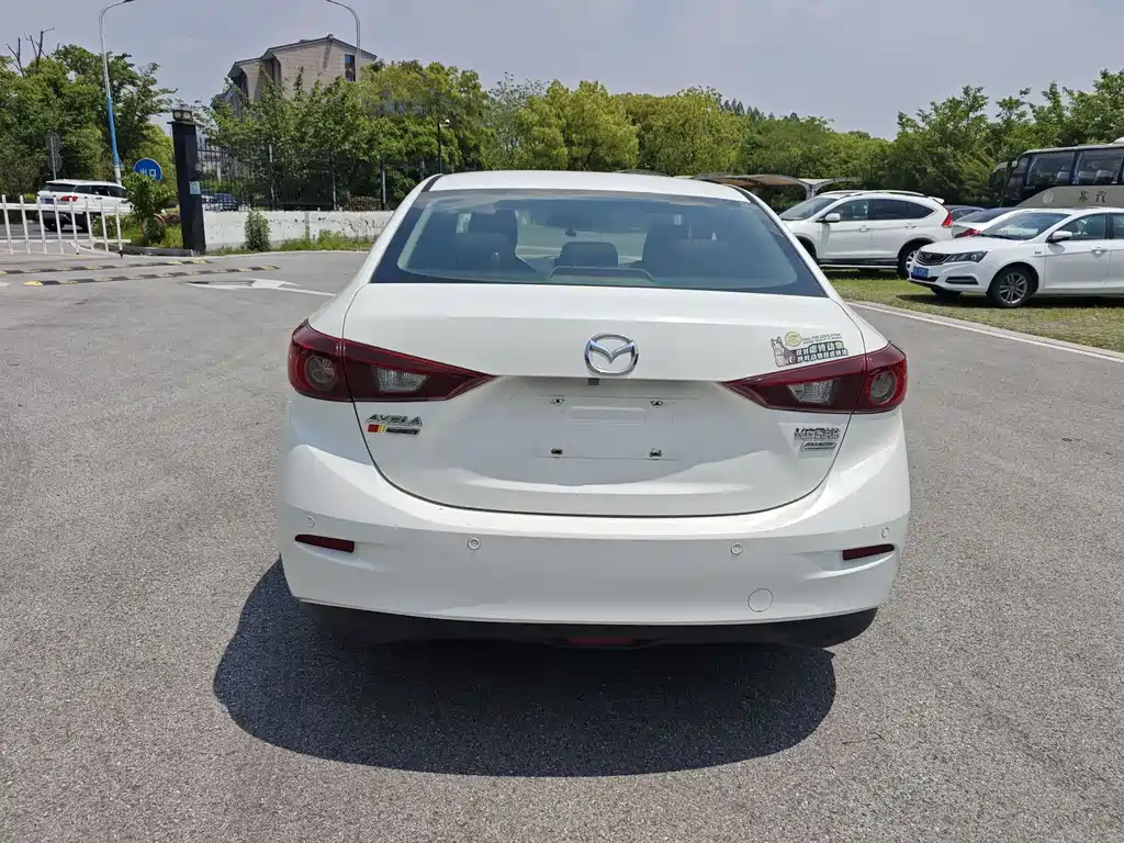 Mazda 3 Axela