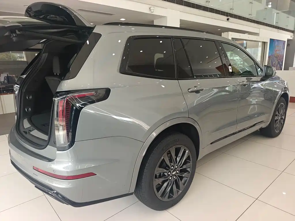 Cadillac XT6 2025 2.0T 6-Seater AWD Premium Executive Black Label Edition