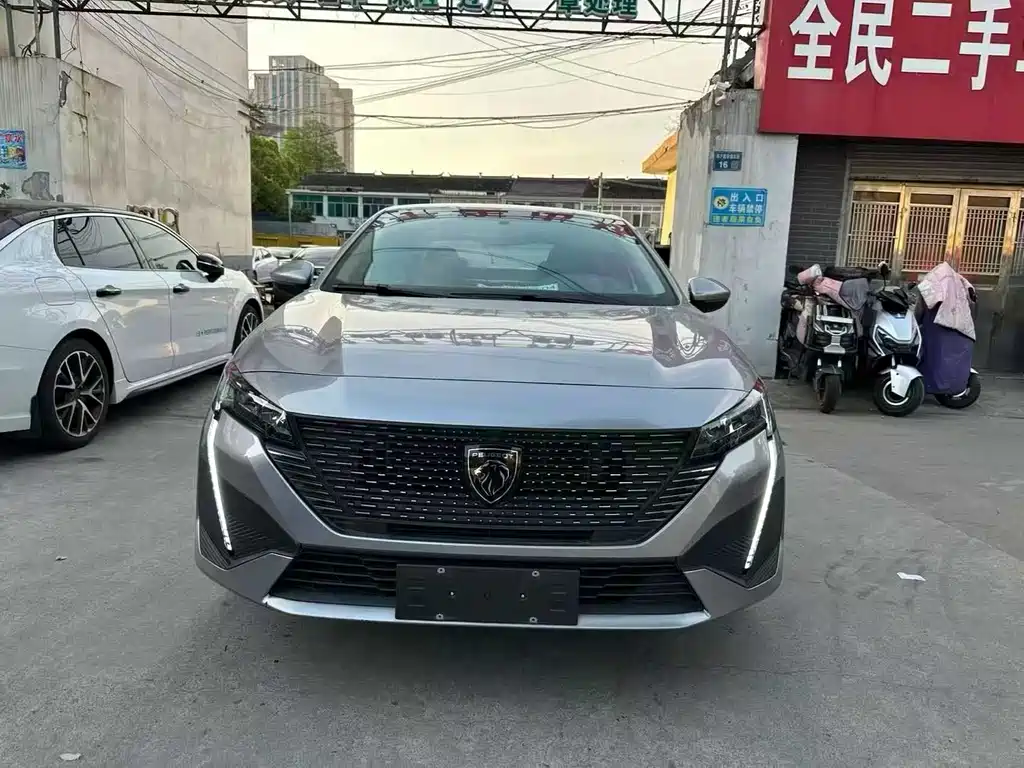 Peugeot 408 2022 1.6T Zhuiguang Edition