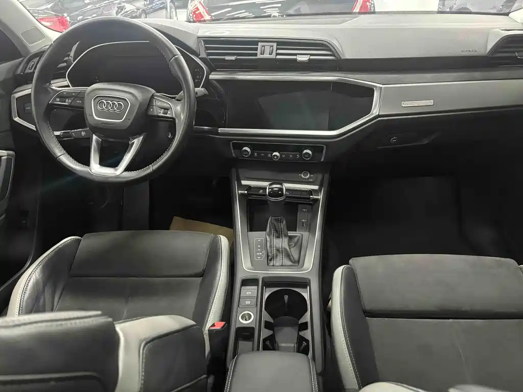 Audi Q3 2020 35 TFSI Progressive Dynamic
