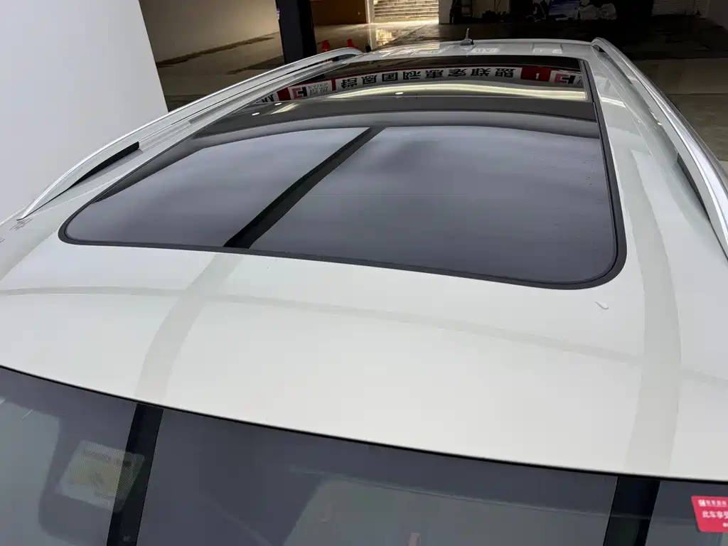 Volkswagen Tiguan L 2021 330TSI Automatic FWD R-Line Yuexiang Edition