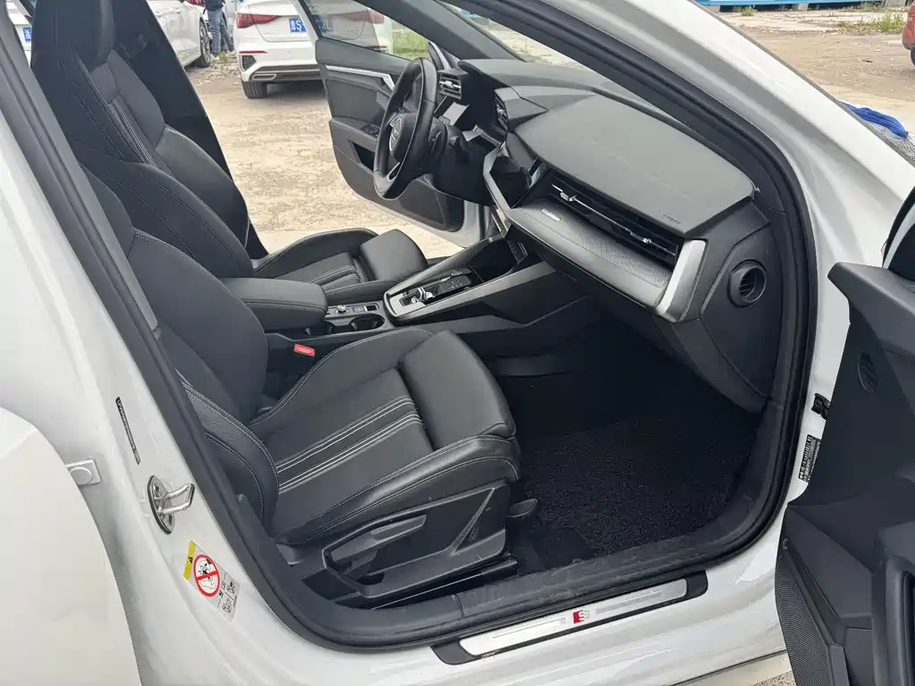 Audi A3 2023 A3L Limousine 35 TFSI Fashion Sport