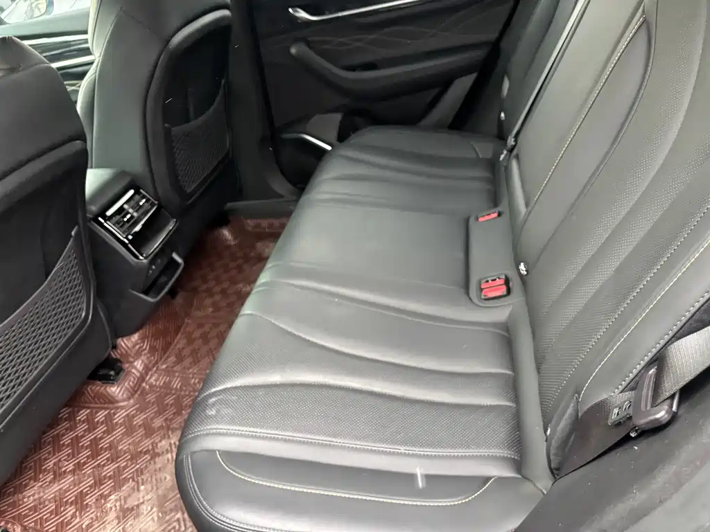 Geely Monjaro 2024 2.0TD High Power Automatic FWD Yunqi Edition