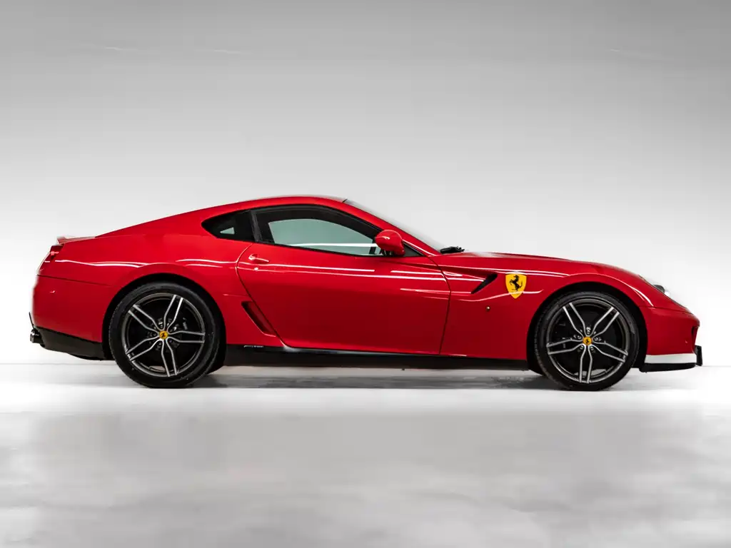 Ferrari 599 GTB Fiorano 2011 6.0L 60 F1 Alonso Final Edition