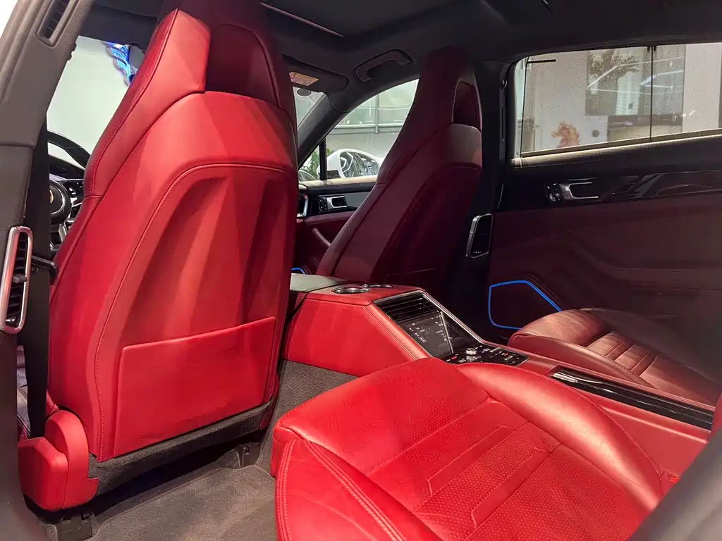 2017 Porsche Panamera 4 Executive LWB 3.0T