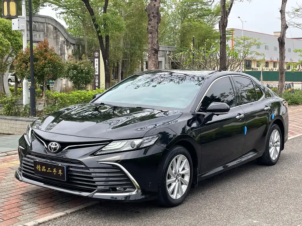 Camry 2023 2.0G Luxury Edition