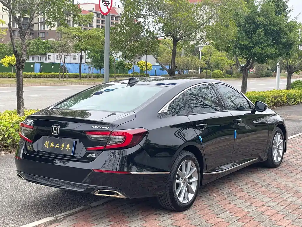 Honda Accord 2022 260TURBO Luxury Edition