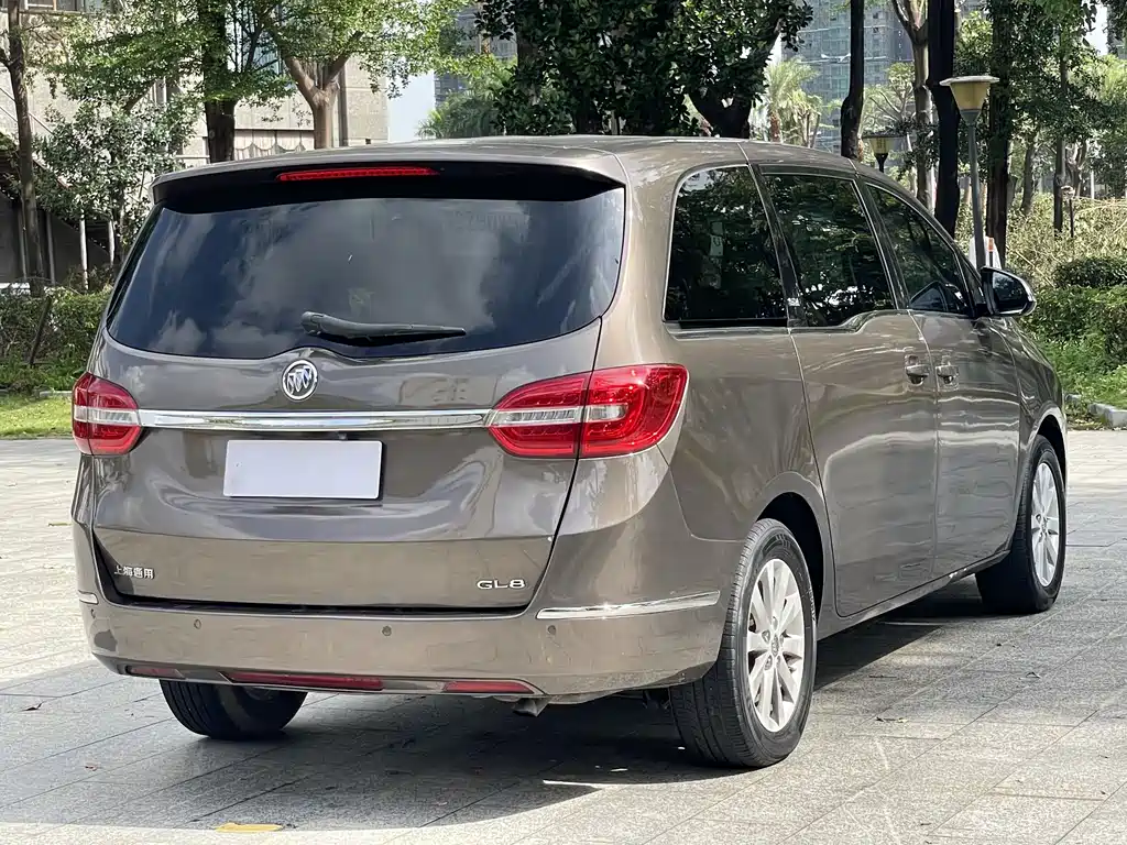 Buick GL8 2014 2.4L CT Luxury Business Comfort Edition