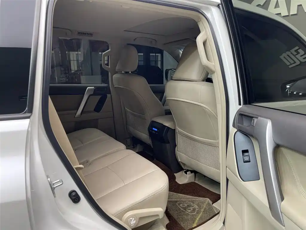 Prado (Import) 2019 4.0L Automatic
