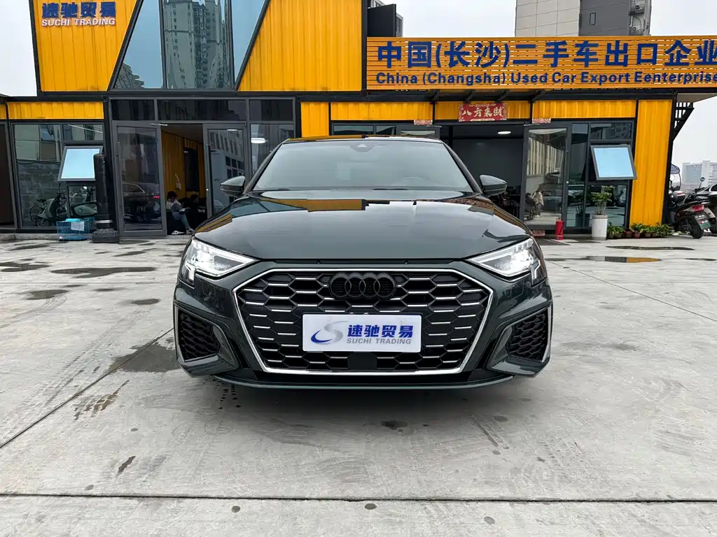 Audi A3L Limousine 35 TFSI Fashion Sport Edition 2023