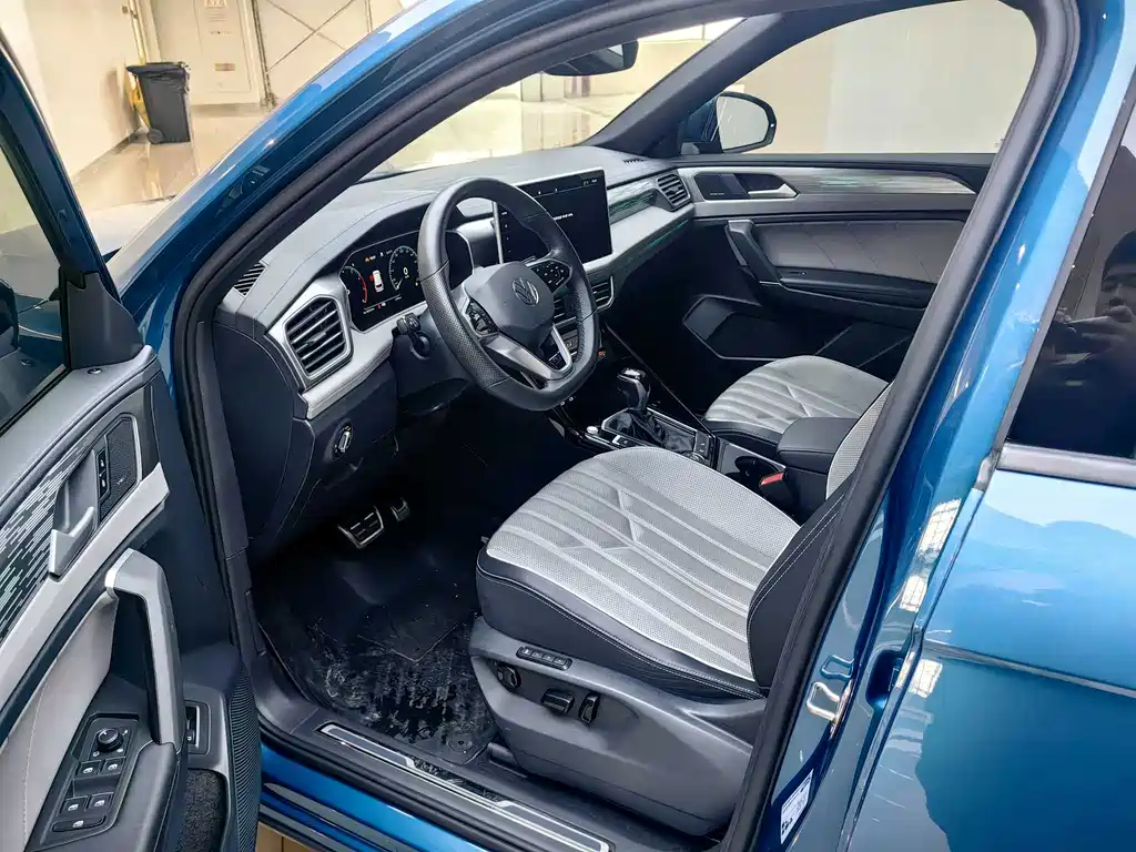 Volkswagen Tayron 2023 380TSI 4WD R-Line Pro