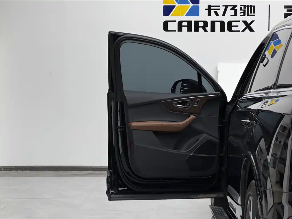 Audi Q7 55 TFSI quattro S line