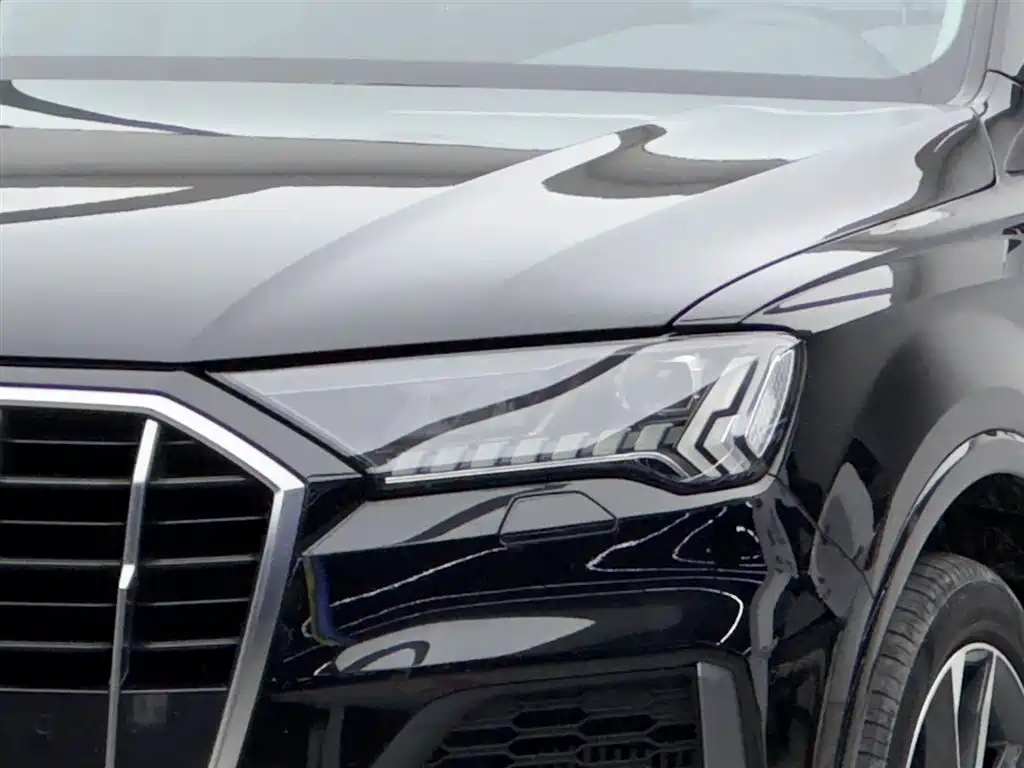Audi Q7 55 TFSI quattro S line