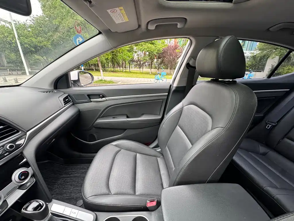 Hyundai Elantra 2020 1.5L CVT Zhixuan Elite