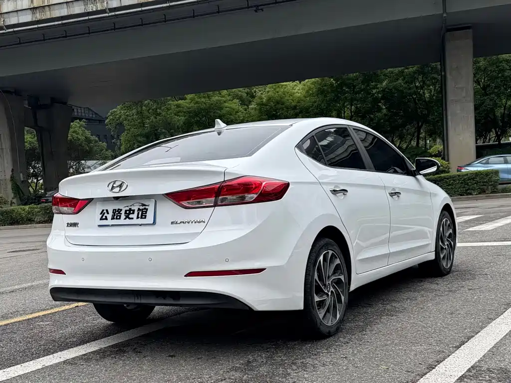 Hyundai Elantra 2020 1.5L CVT Zhixuan Elite