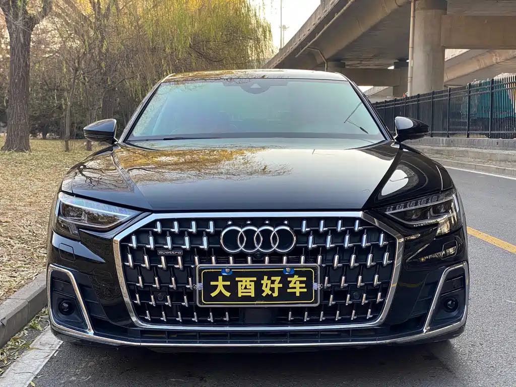 Audi A8L 50 TFSI quattro 2024