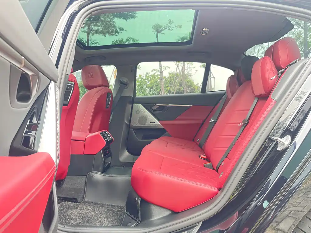 BMW 5 Series 2026 530Li Leading Edition M Sport Package
