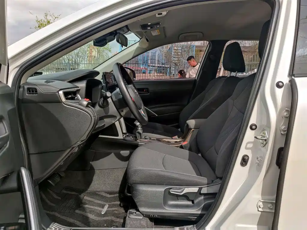 Corolla Cross 2024 2.0L Pioneer Edition