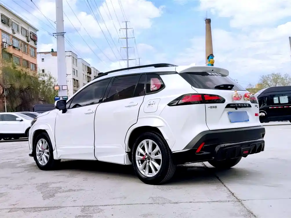 Corolla Cross 2024 2.0L Pioneer Edition