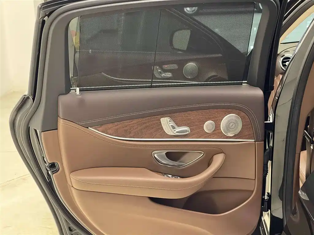 Mercedes-Benz E-Class 2022 Facelift E 300 L Luxury