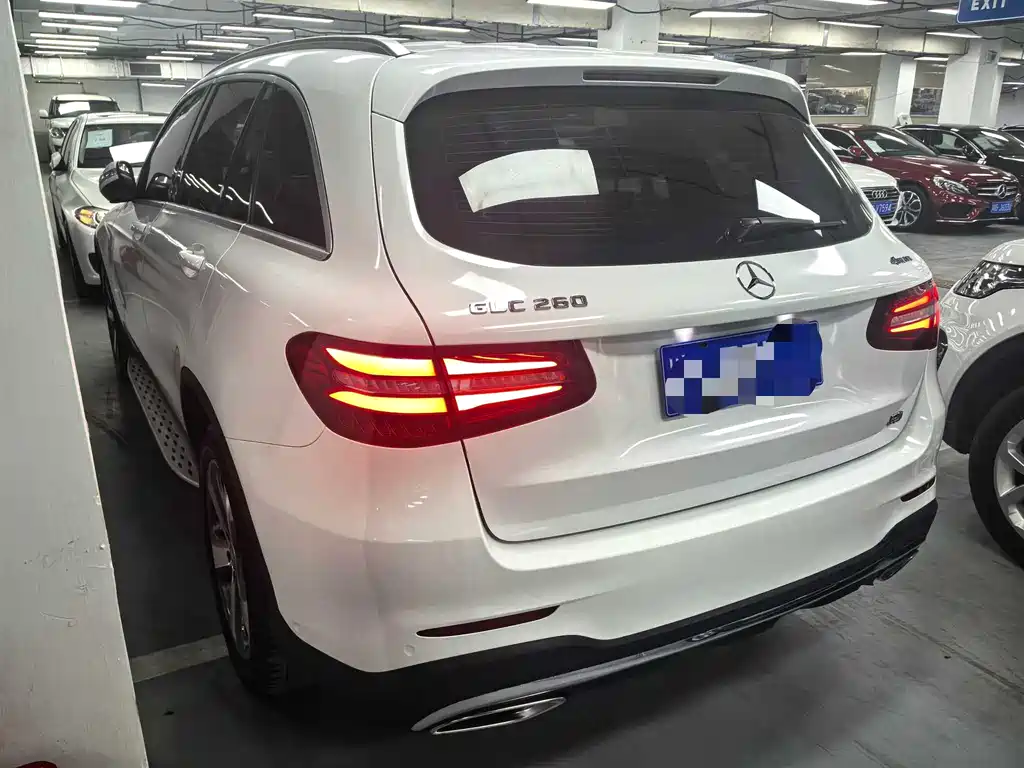 Mercedes-Benz GLC 2016 GLC 260 4MATIC Luxury