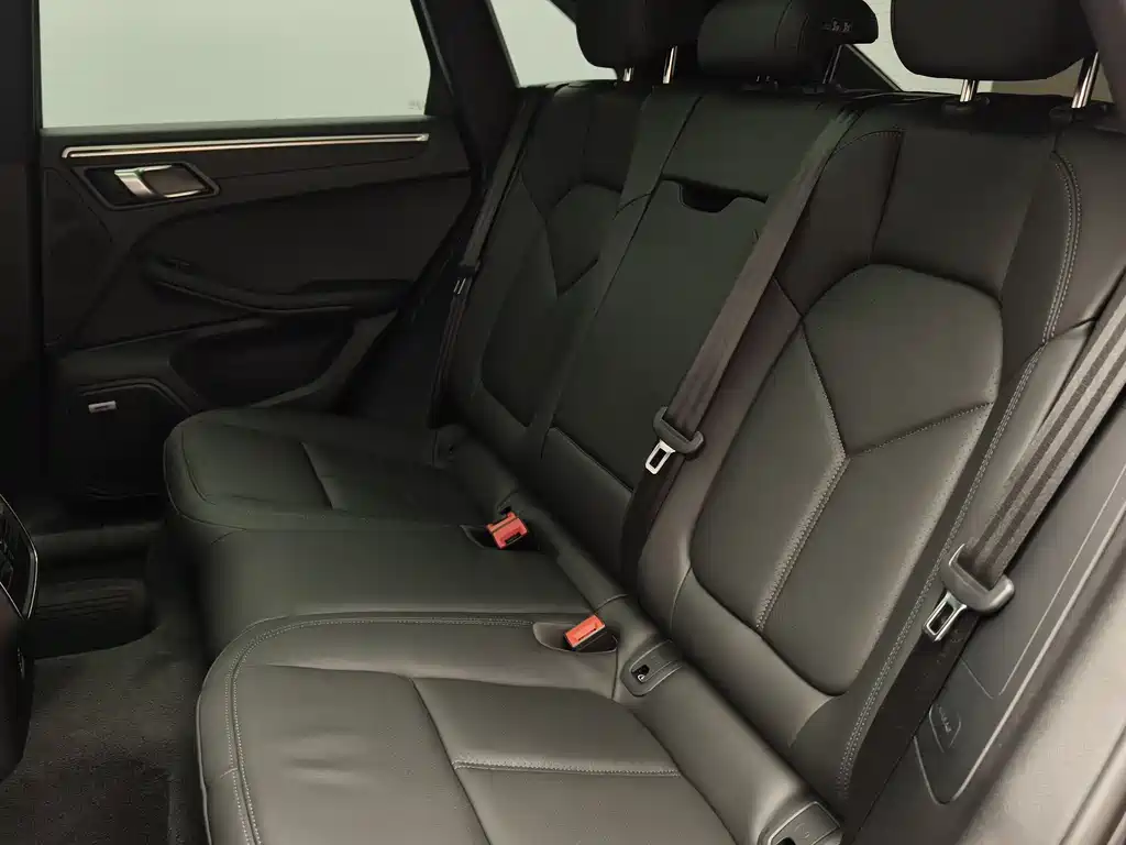 Porsche Macan 2.0T 2022
