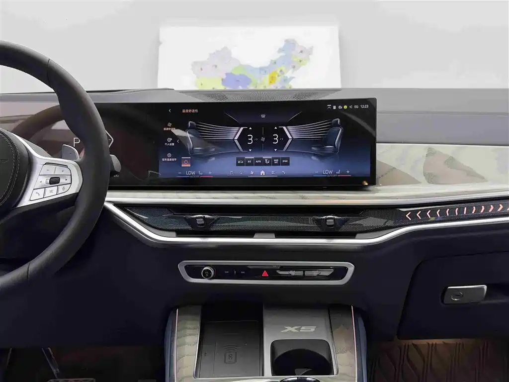 BMW X5 2026 xDrive 40Li M Sport Midnight Black Edition
