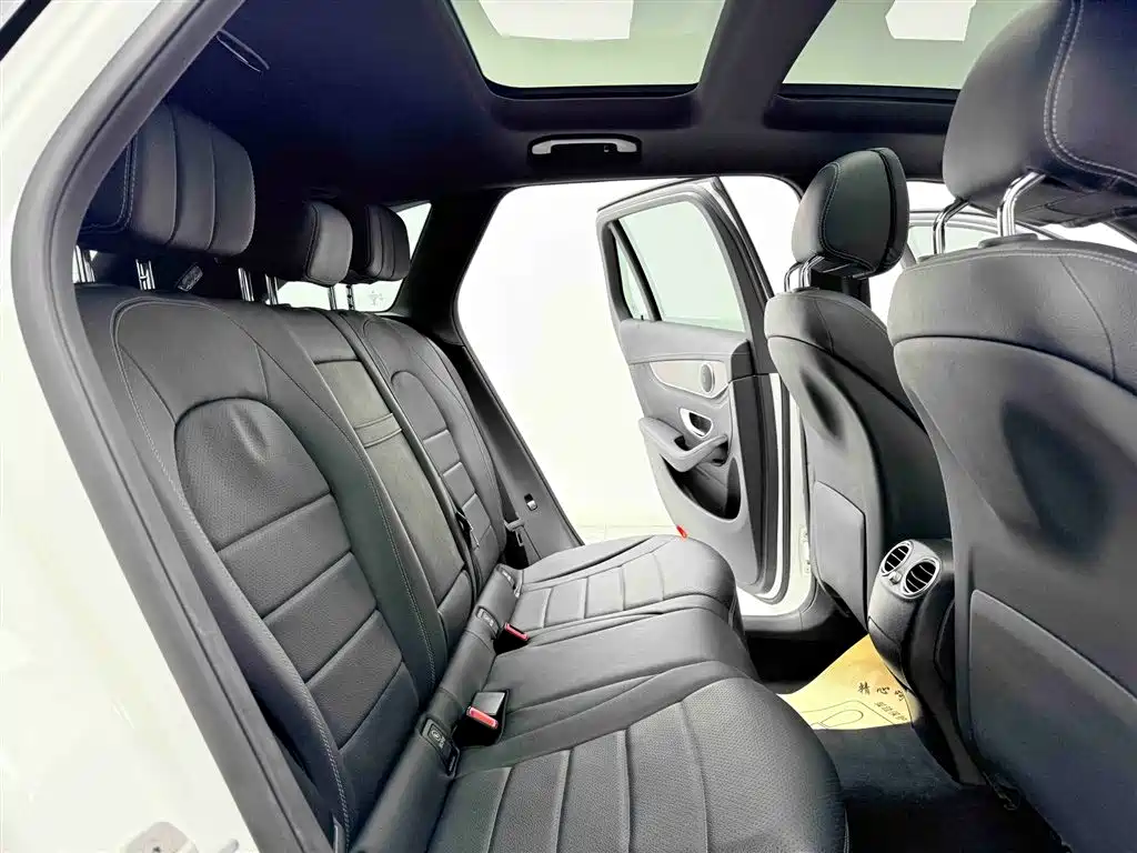 Mercedes-Benz GLC 2016 GLC 260 4MATIC Luxury