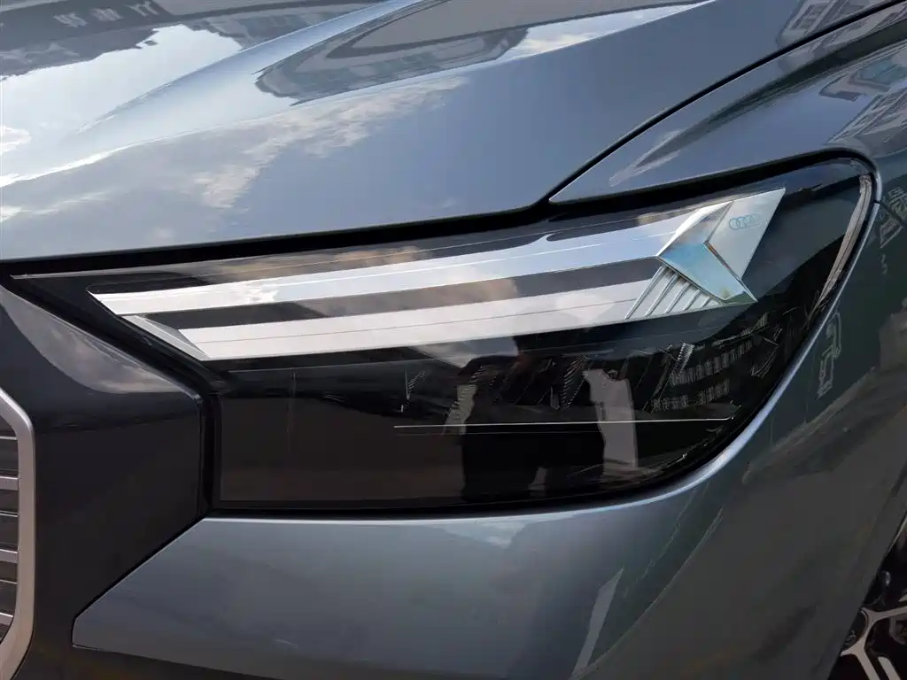 Audi Q4 e-tron 2023 50 e-tron quattro