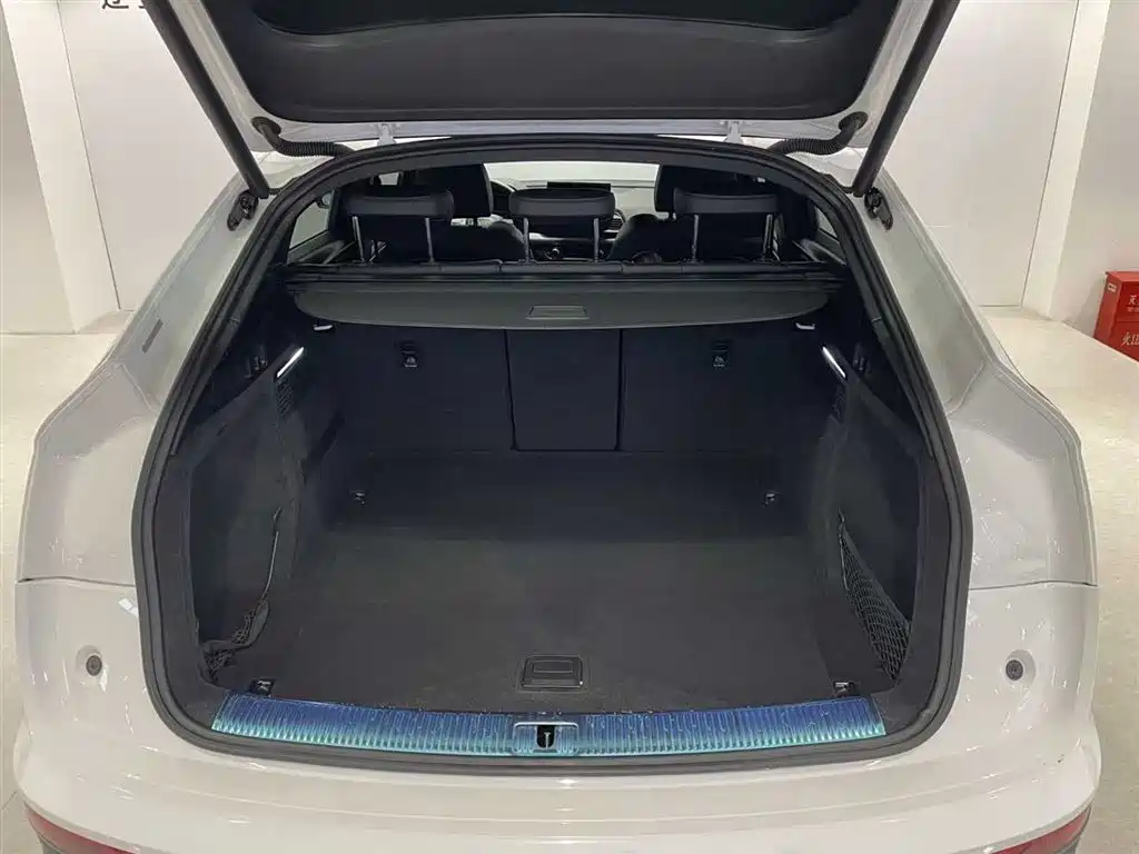 Audi Q5L Sportback 2021 40 TFSI Fashion