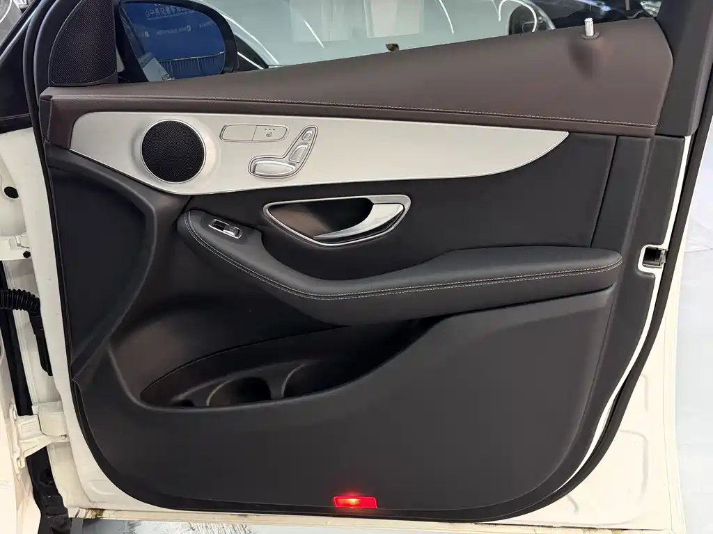 Mercedes-Benz GLC 2022 Facelift GLC 260 L 4MATIC Dynamic